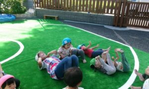 園庭が新しくなりました!!