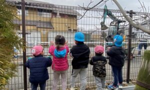 うわぁ～！おっきいなぁ～。(３月２日)